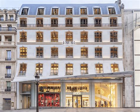 dior france flagship.